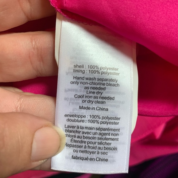 Short Crinkle Chiffon Dress With Front Cascade - Picture 7 of 9